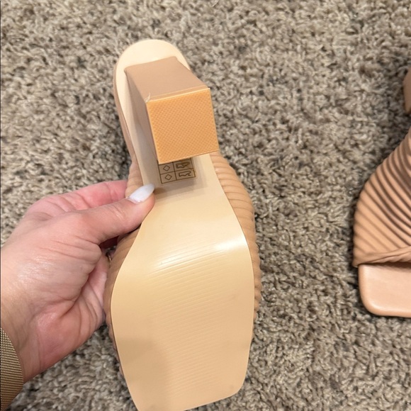 ASOS Tan Heeled Sandals - Picture 3 of 3